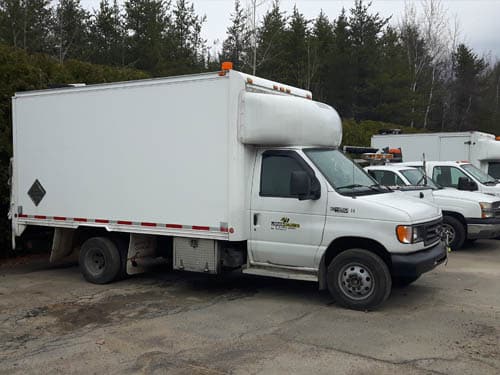 Unité mobile de marquage routier A1 Lignes Jaunes à Trois-Rivières.